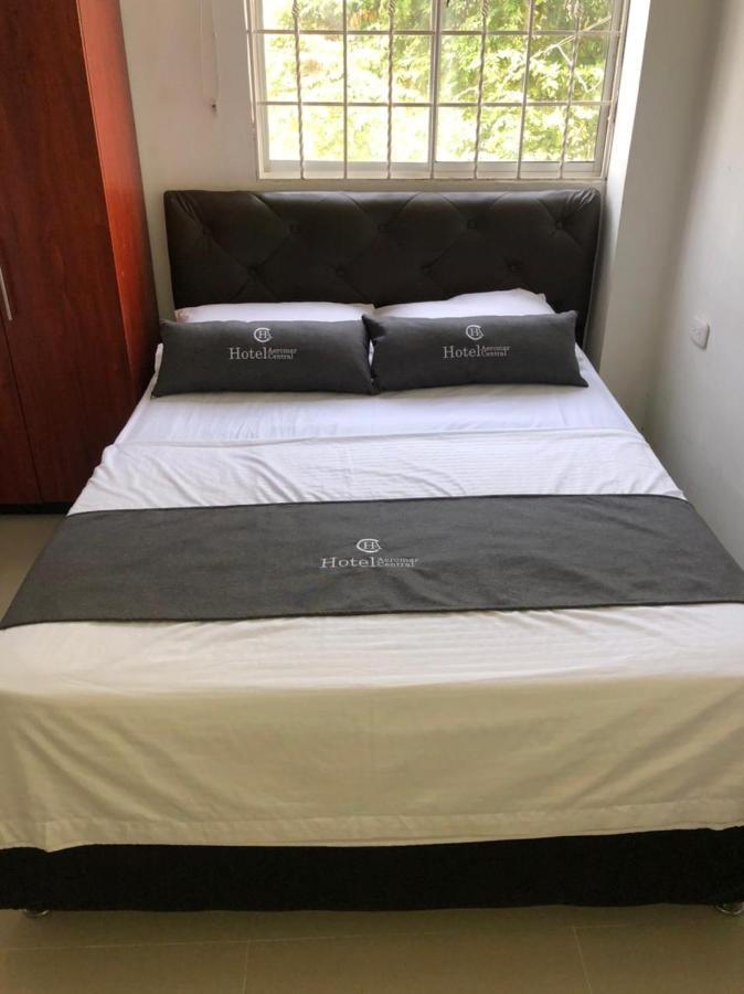 סנטה מרתה Hotel Aeromar Central מראה חיצוני תמונה