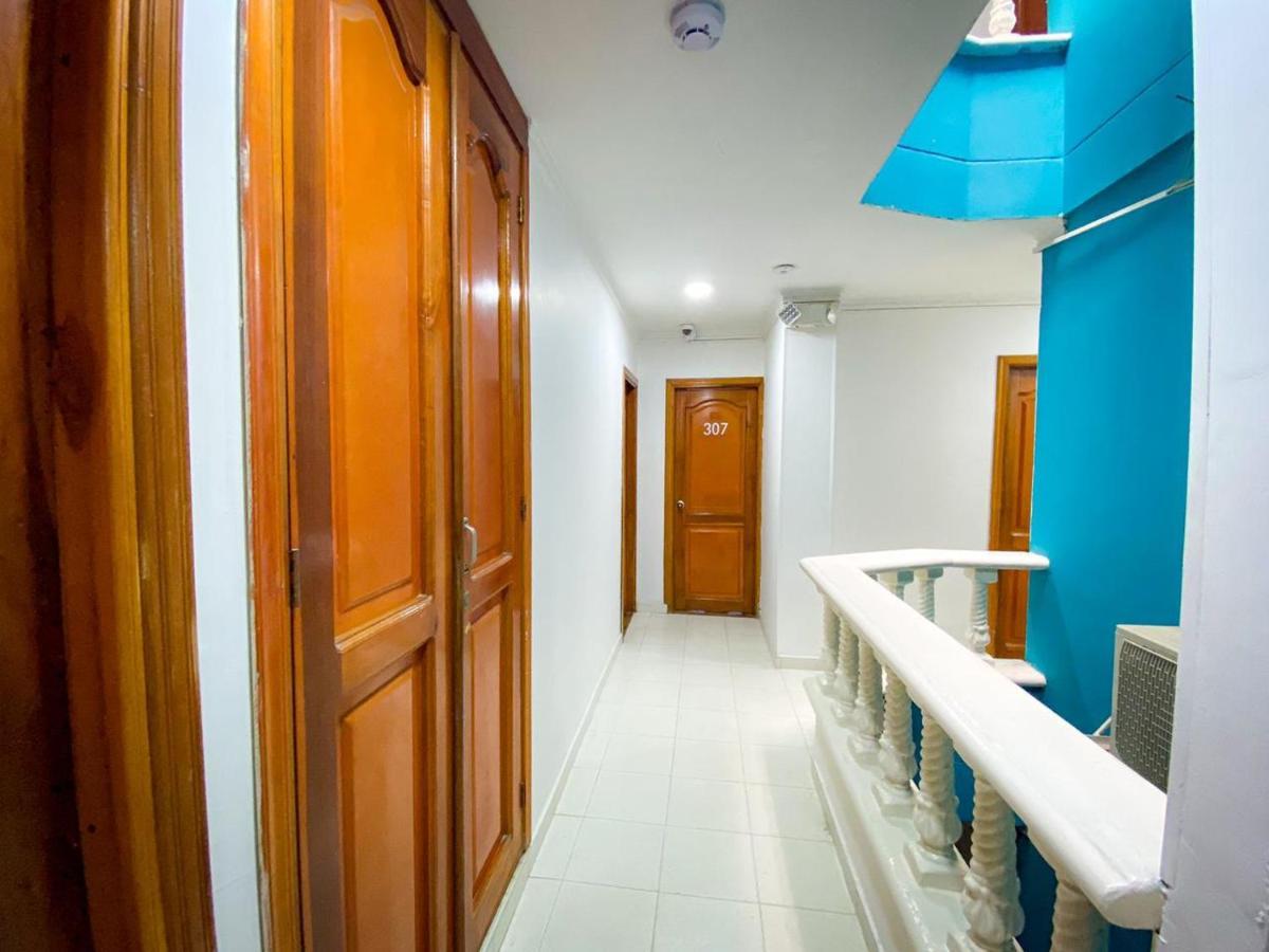 סנטה מרתה Hotel Aeromar Central מראה חיצוני תמונה